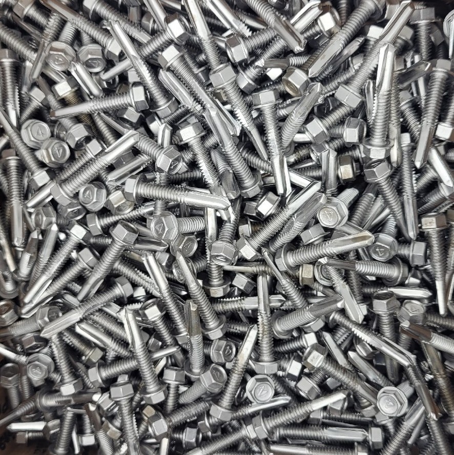 (500) 12 – 24 X 1-1/4″ Self Drilling 410 Stainless Steel Tek Screws #5 Point