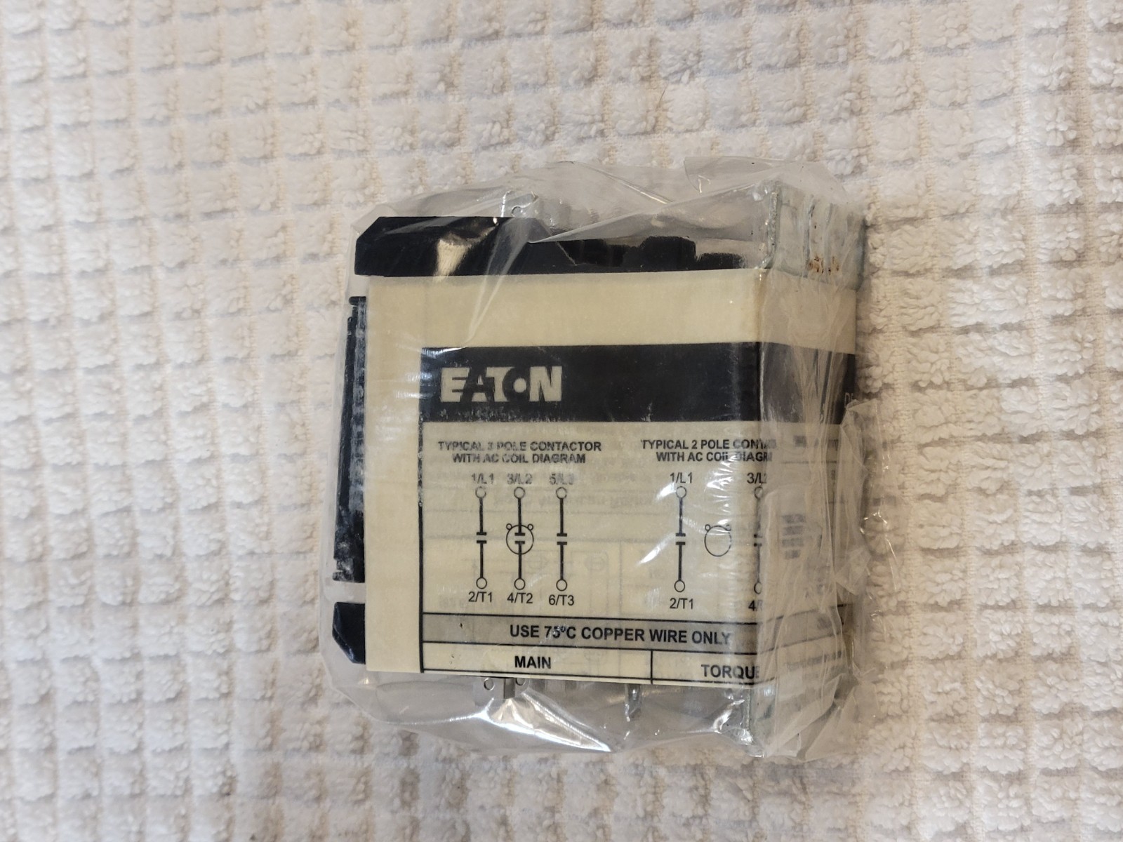 Eaton C25DNF340B Definite Purpose Contactor 208/240V E1C25DNF340B New in Box