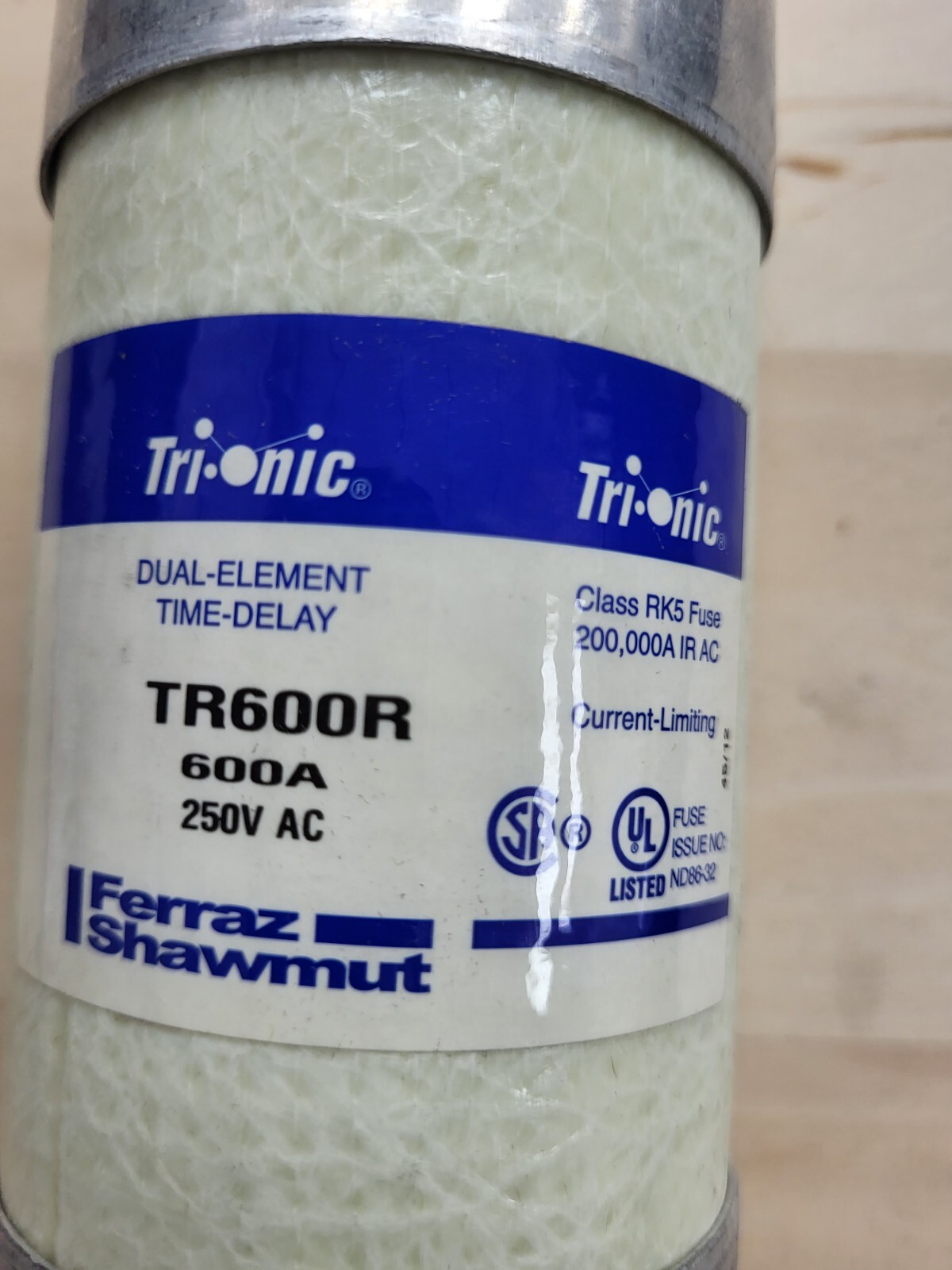 Ferraz Shawmut TR600R 600A 250V Electrical Fuse Class RK5 Fuse free Shipping