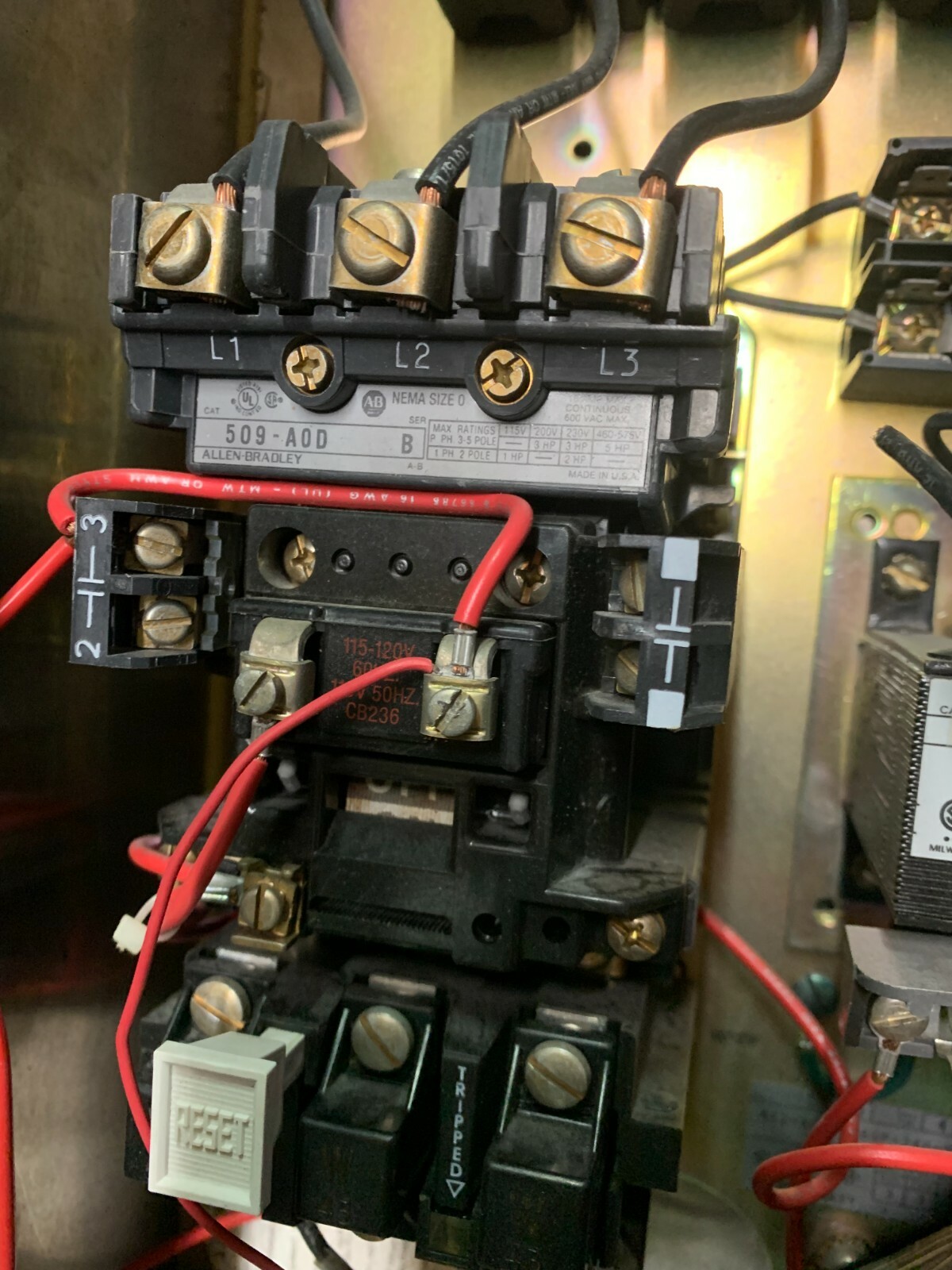 USED ALLEN-BRADLEY SIZE 0 COMBINATION STARTER 512-ACB-3-6GP-24R-90 WITH 509-AOD