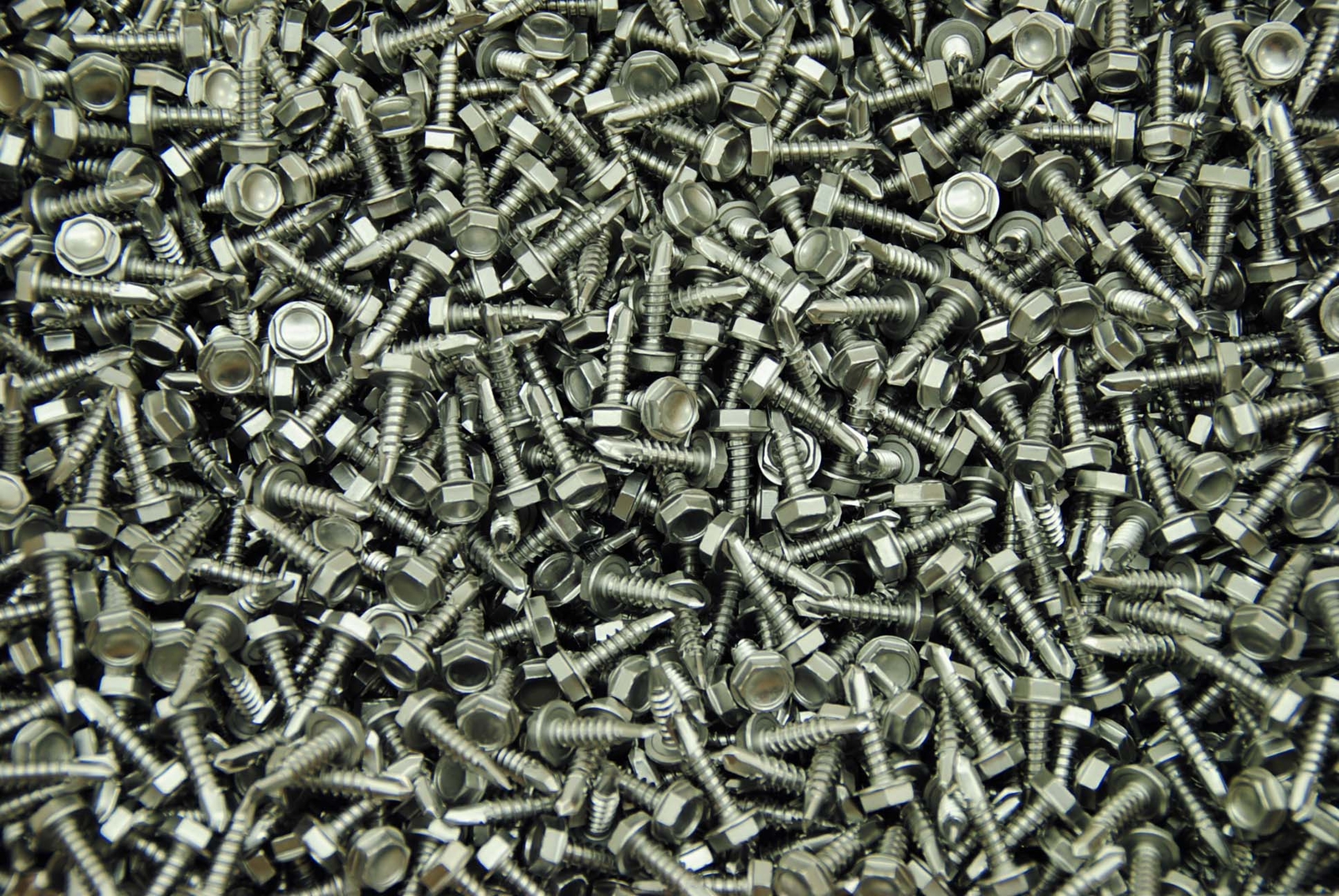 (500) Stainless Hex Washer Head #10 x 3/4 Self-Drilling Tek Screw IHW 410 Steel