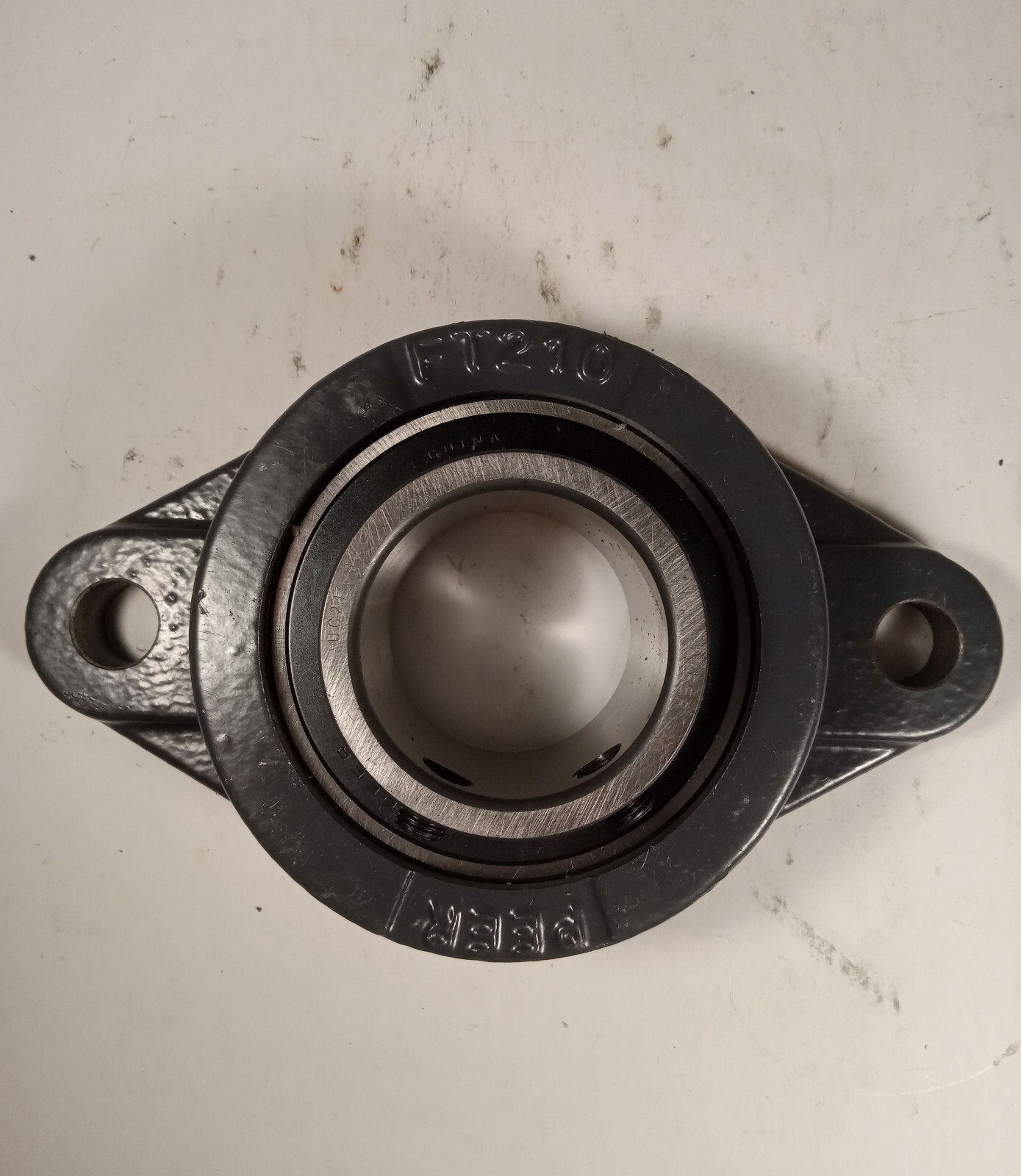 1 NEW PEER FT210 UC210-31 2-BOLT FLANGE BEARING NNB ***MAKE OFFER***