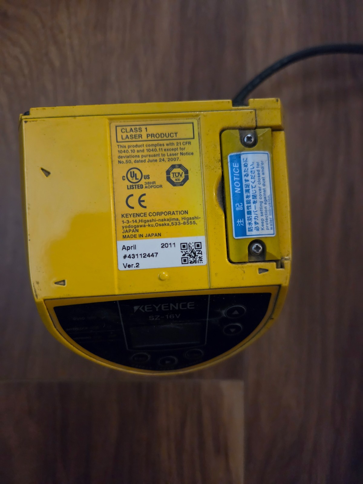 Used KEYENCE SZ-16V Safety Sensor – AS-IS not tested – See Description