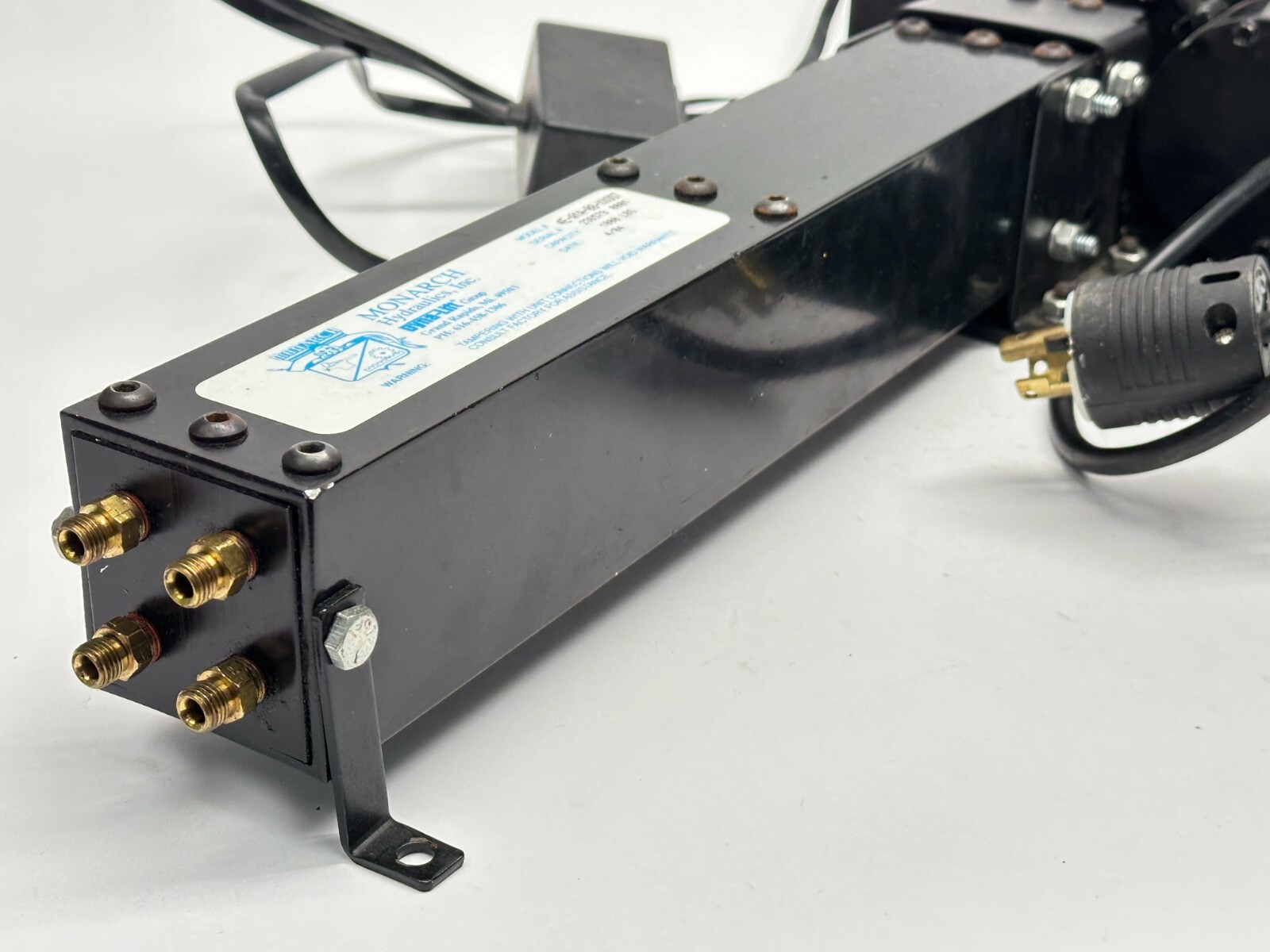 Monarch Hydraulics 4E-A1A-08-XX007 Dyna-Lift Work Station Lift Unit 1000lbs