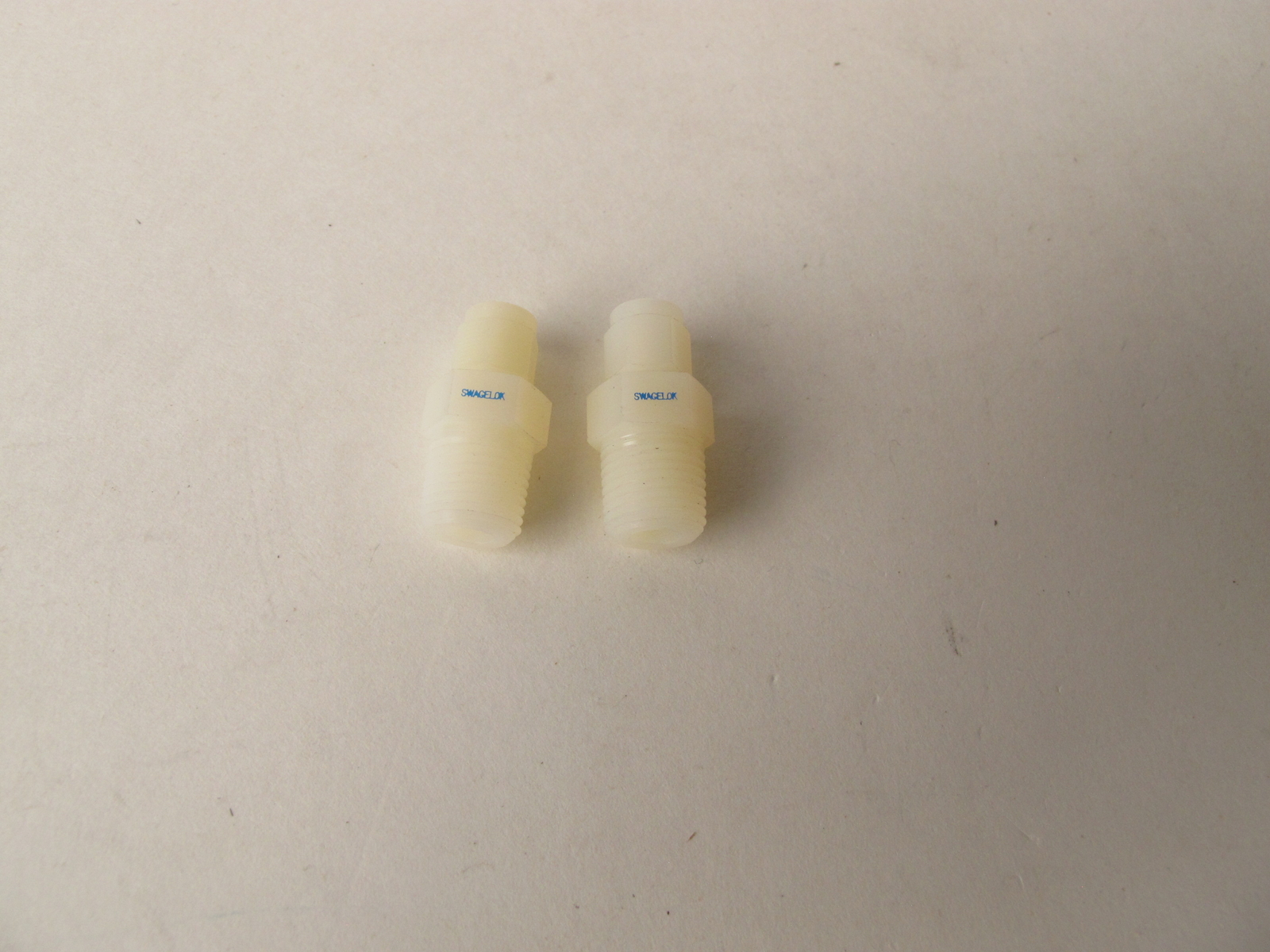 Swagelok NY-100-1-2 Nylon Tube Fitting, 1/16″ Tube OD x 1/8″ Male NPT – Lot (2)