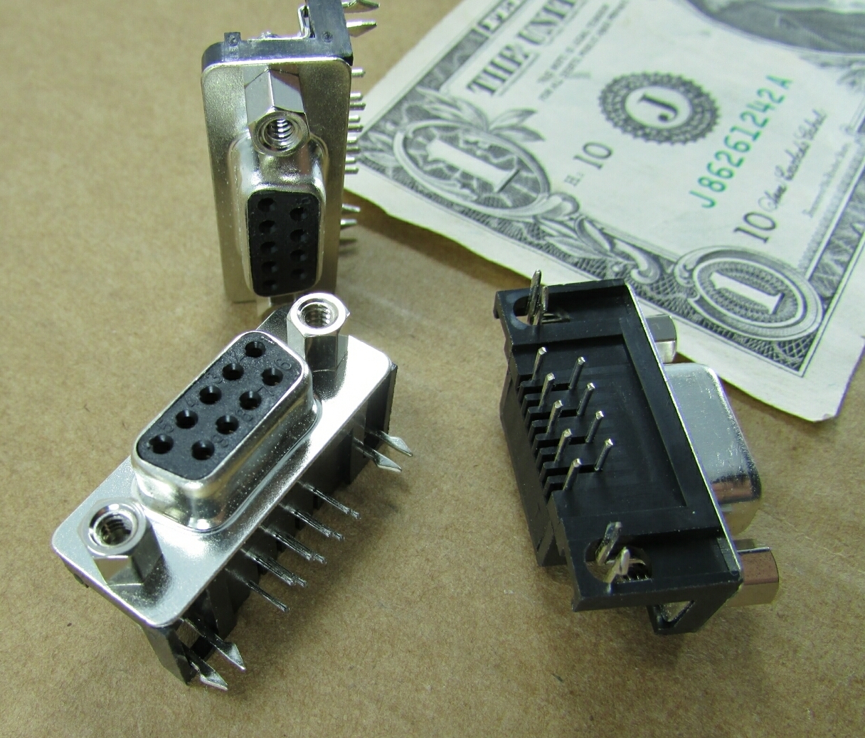 10 Female D-Sub Connectors DE-9 Pin Angle PC Board Mount Screw Terminal PCB