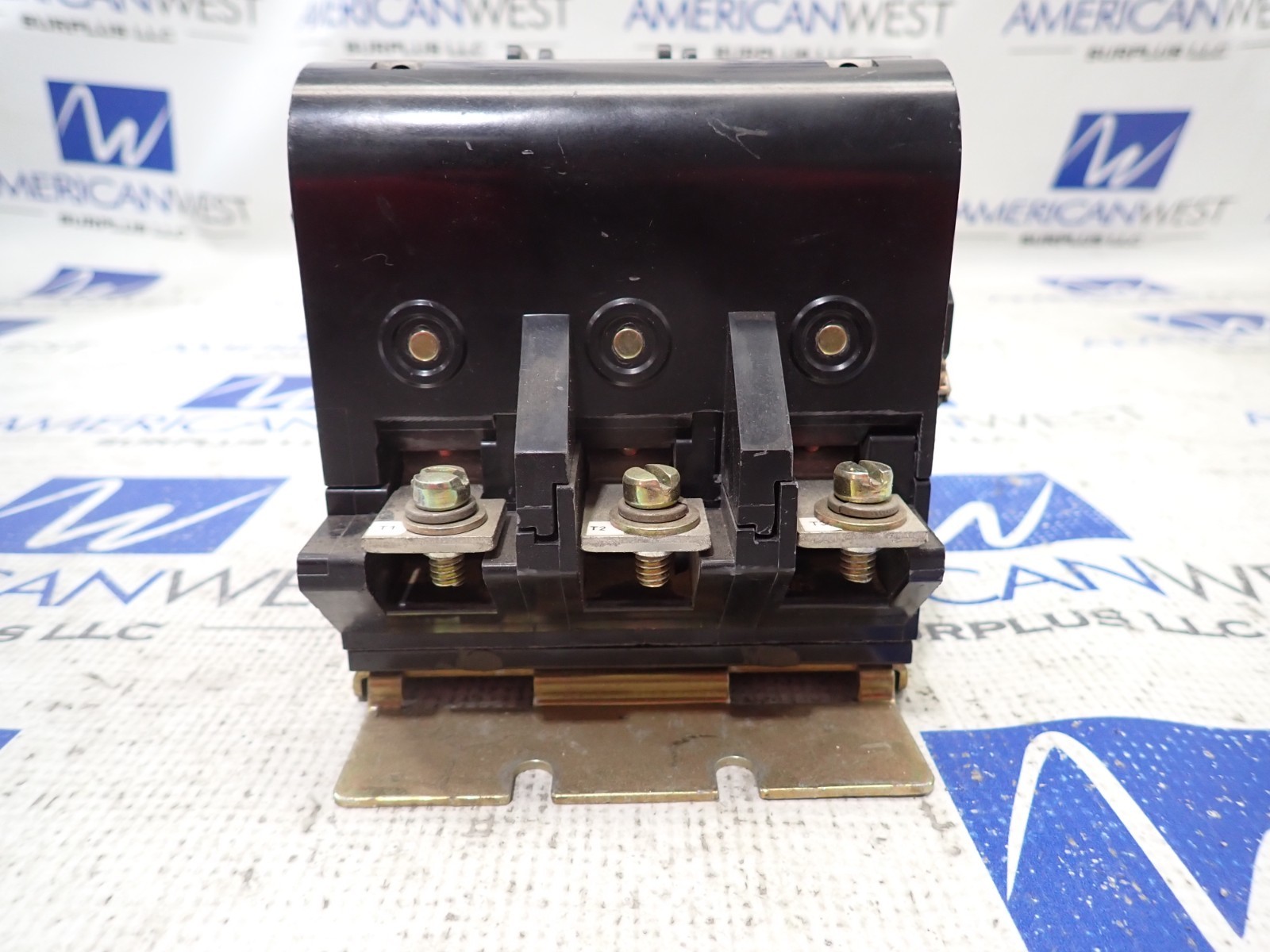 Furnas Definite Purpose Contactor 42HF108804 120A 600V 48VDC 75D73251U Coil