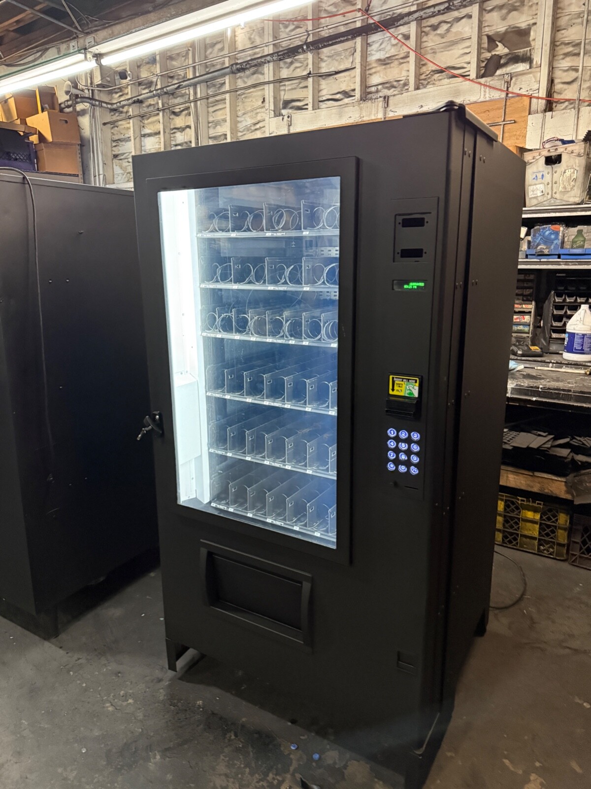 AMS 39 Outsider Combo Vending Machine Sensit 3 FREE SHIPPING