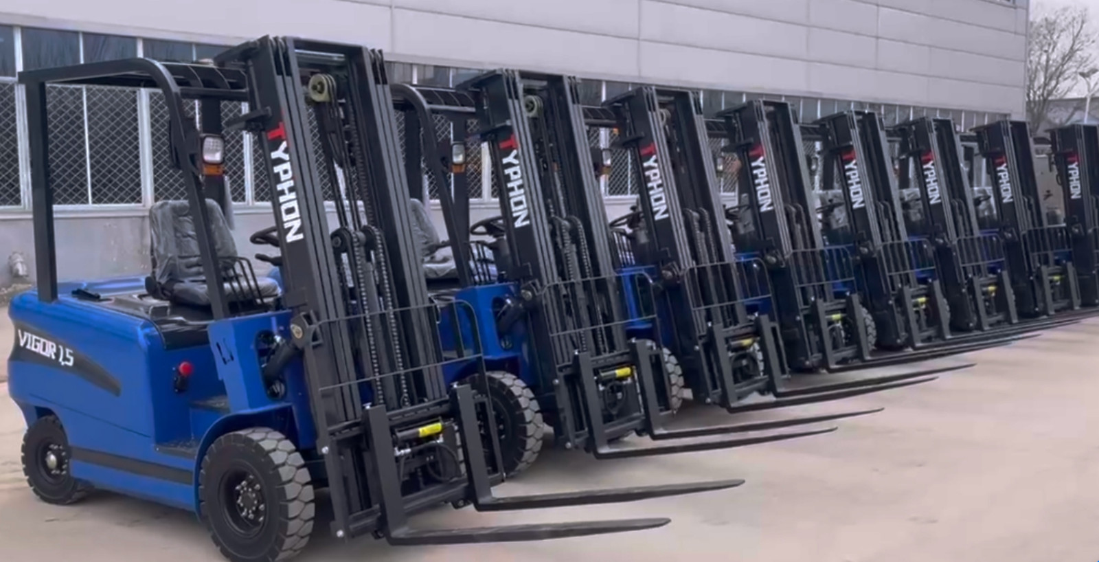 TYPHON VIGOR 3.0 Blue Electric Forklift 3 Ton Lifter Lift Truck Jitney Hi-Lo NEW