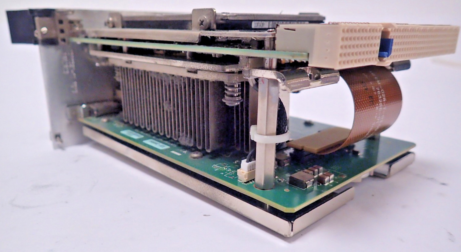 NATIONAL INSTRUMENTS / NI PXI-8840 QUAD CORE 2.6GHz EMBEDDED PXI CONTROLLER